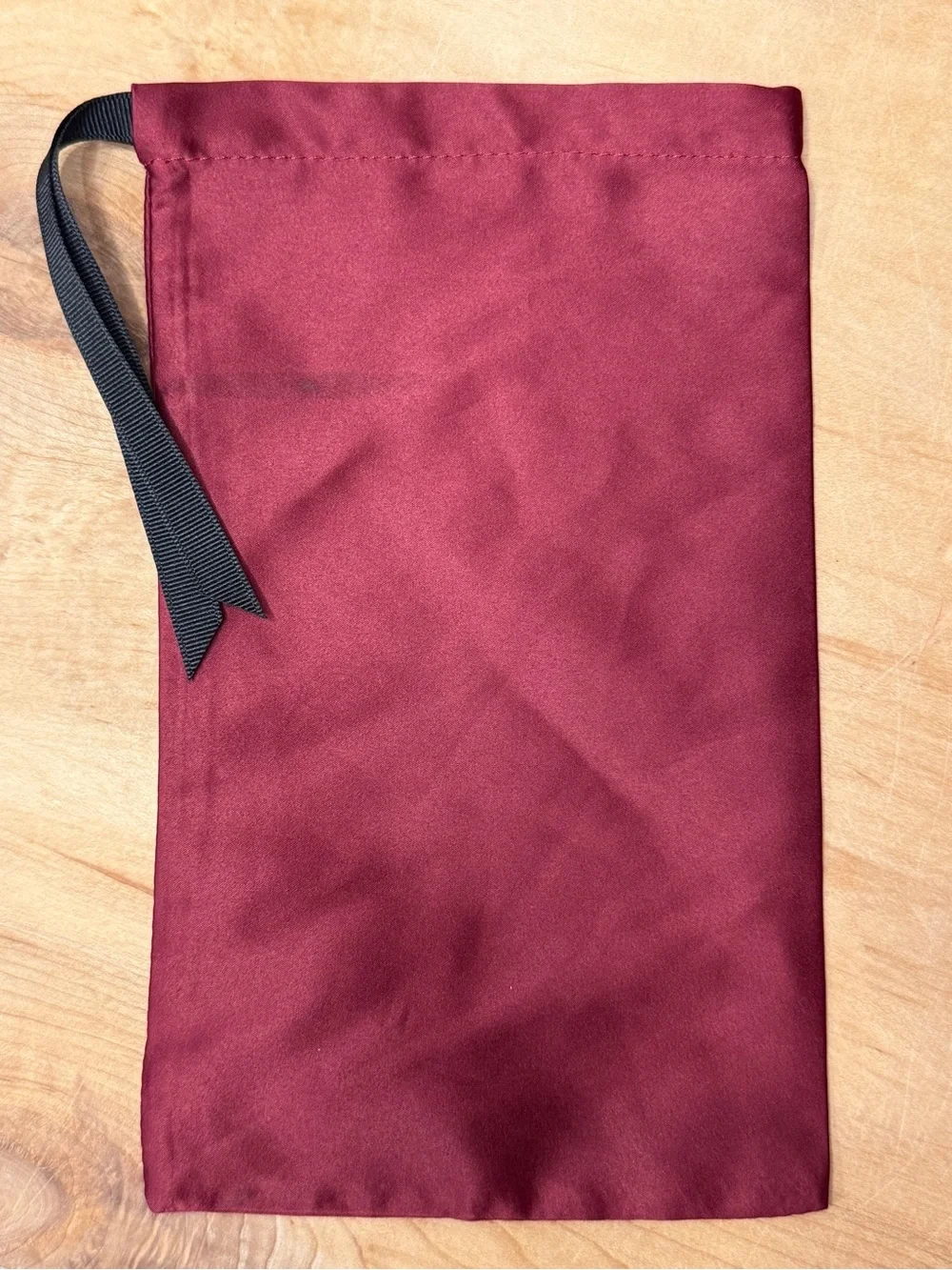 Gucci Burgundy Drawstring Dust Pouch with Gold Logo